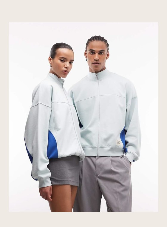 Tracksuit coordination